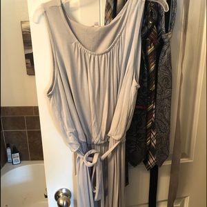 Charlie’s light grey dress in EUC